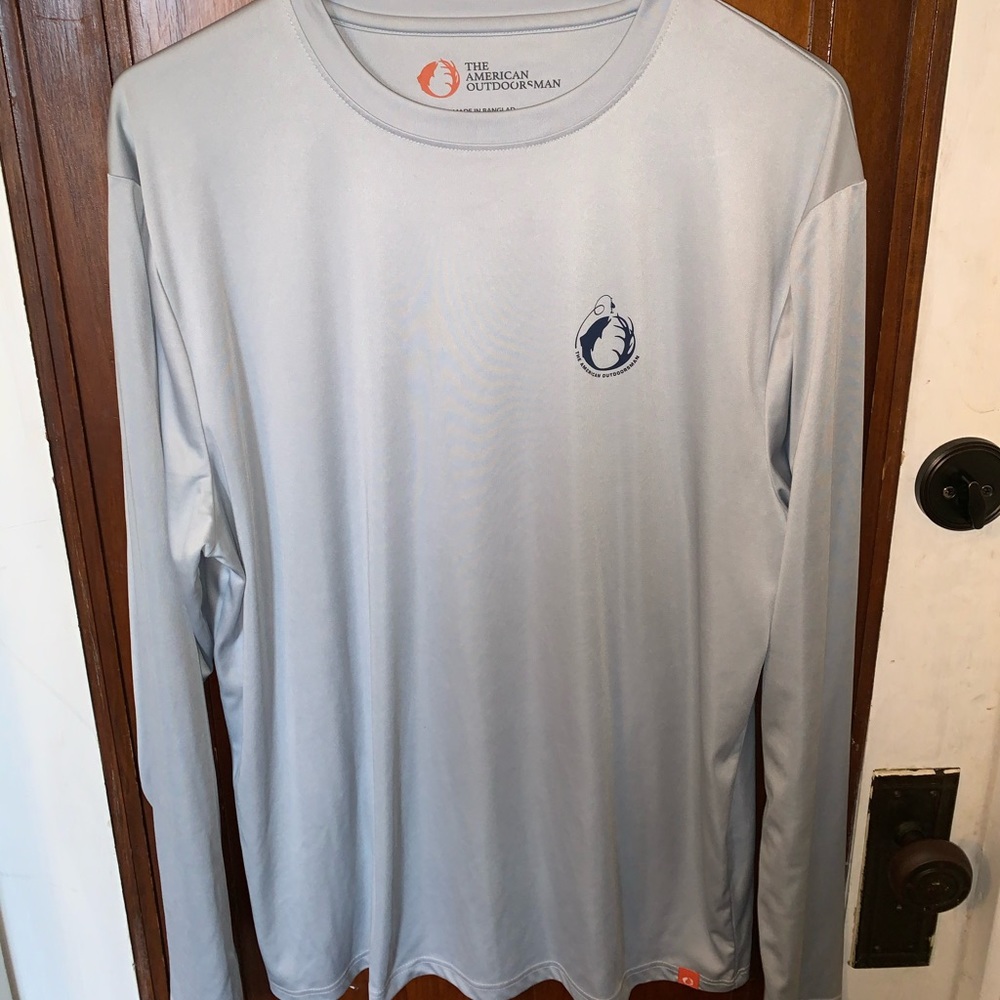 Men’s medium, The American Outdoorsman long sleeve
